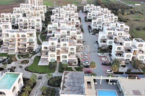 Продажа пентхауса в Гюзельюрте, Северный Кипр 2+1, 140м2, №210465 – фото 10