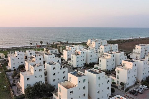 Продажа пентхауса в Гюзельюрте, Северный Кипр 2+1, 140м2, №210465 – фото 7