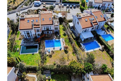 5+1 Villa i Sariyer, Istanbul, Tyrkia Nr. 188858 - 3