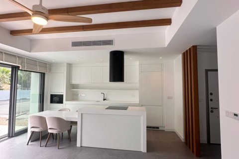 Lägenhet i Alsancak, Girne, Nr. 210732 - 22