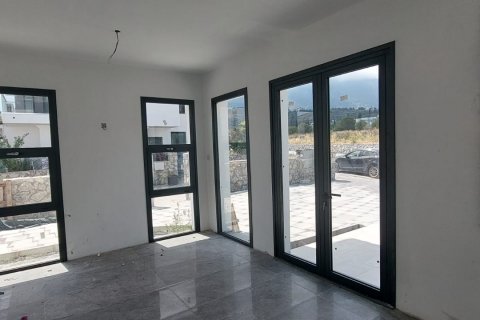 Villa  i Alsancak, Girne,  Nr. 12960 - 10