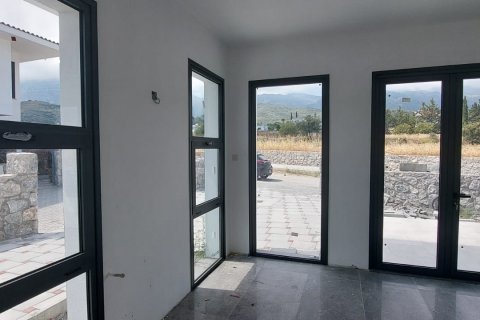 Villa  i Alsancak, Girne,  Nr. 12960 - 13