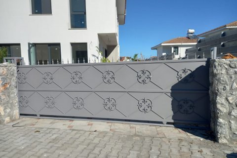 Villa  i Alsancak, Girne,  Nr. 12960 - 3