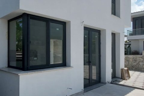 Villa  i Alsancak, Girne,  Nr. 12960 - 21