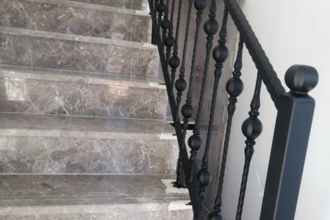 Villa  i Alsancak, Girne,  Nr. 12960 - 7