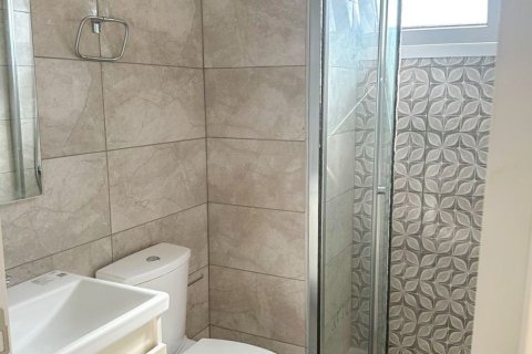 Lägenhet  i Alsancak, Girne,  Nr. 210778 - 12