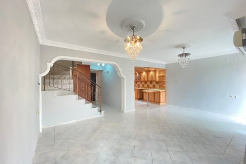 4+1 Villa in Didim, Aydin, Türkei Nr. 166650 - 4