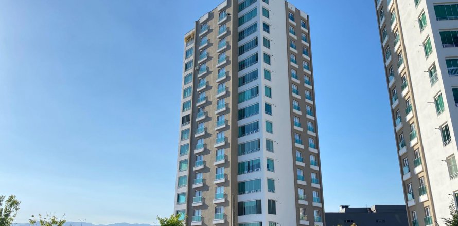 4+1 Wohnung in Mezitli, Mersin, Türkei Nr. 171208