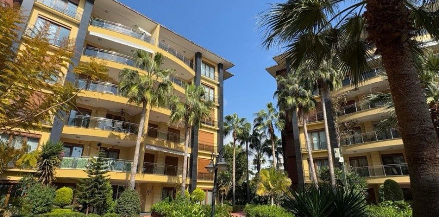 2+1 Apartment in Alanya, Antalya, Turkey No. 190475