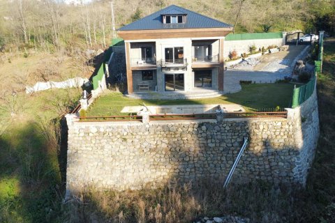 4+1 Villa  i Trabzon, Tyrkia Nr. 185625 - 25