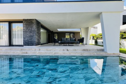 Villa for sale in Kemer, Antalya, Turkey, 4 bedrooms, 226m2, No. 176394 – photo 2