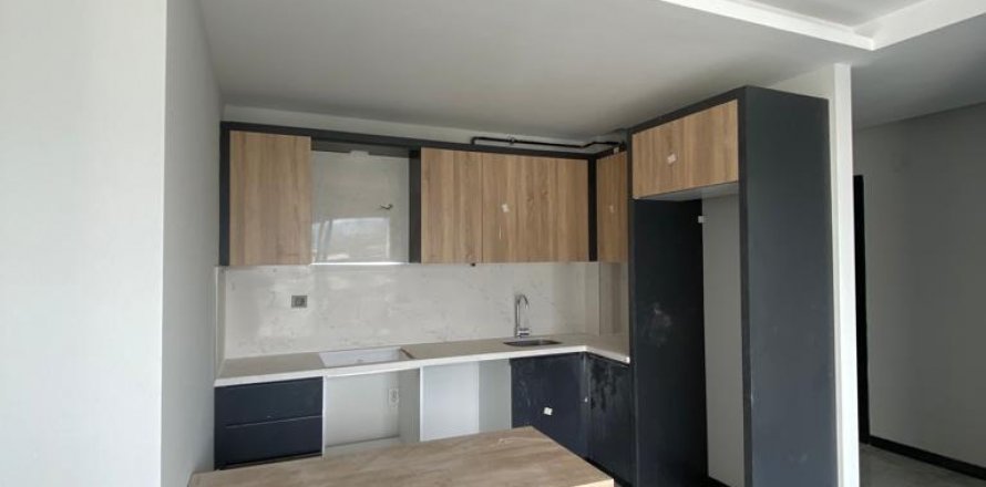 2+1 Wohnung in Mersin, Türkei Nr. 168160