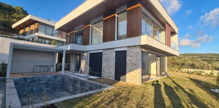 Villa 5+0 Kuşadası, Aydın, Türkiye №162909