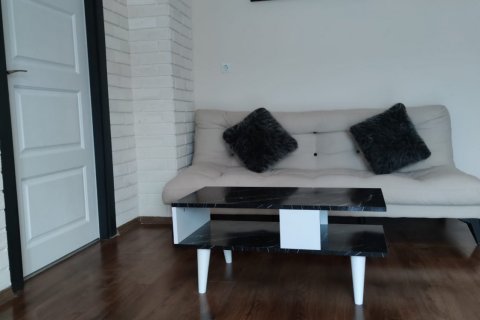 Продажа квартиры в Мерсине, Турция 1+1, 50м2, №163208 – фото 4