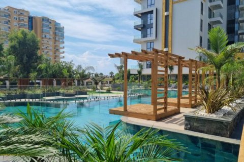 1+1 Lägenhet i Mahmutlar, Antalya, Turkiet Nr. 175492