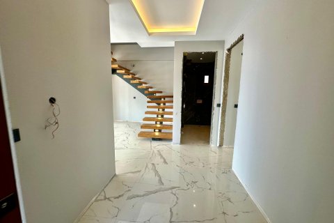 Продажа виллы  в Аланье, Анталье, Турция 4+1, 200м2, №171243 – фото 15