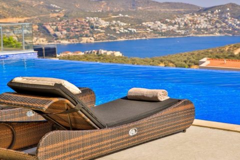 4+1 Villa  i Kalkan, Antalya, Turkiet Nr. 178234