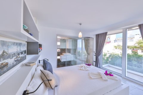 4+1 Villa  i Kalkan, Antalya, Turkiet Nr. 178233 - 26