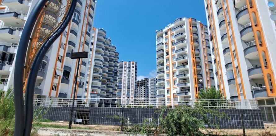 Daire 3+1 Mersin, Türkiye №160923
