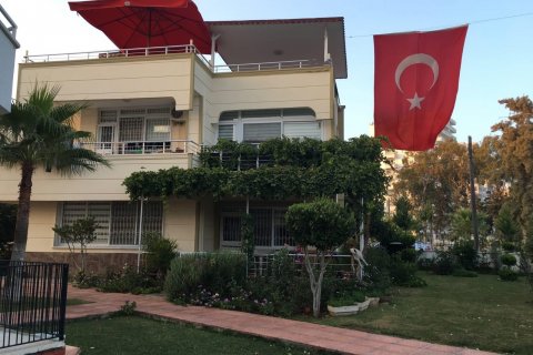5+1 Villa  i Mezitli, Mersin, Tyrkiet Nr. 169528