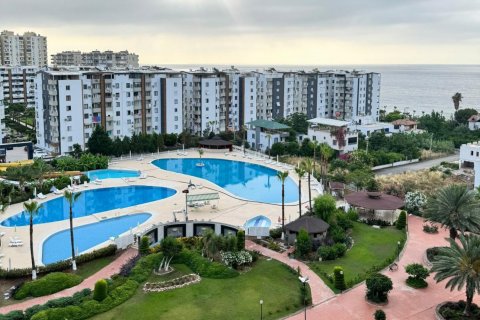 آپارتمان در Mersin ، ترکیه 3 خوابه ، 167 متر مربع. شماره 177023