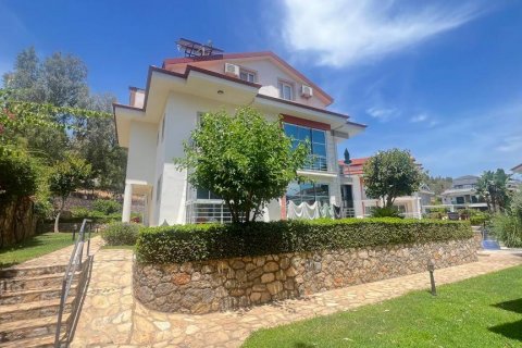 آپارتمان در Fethiye ، ترکیه 3 خوابه ، 130 متر مربع. شماره 194085