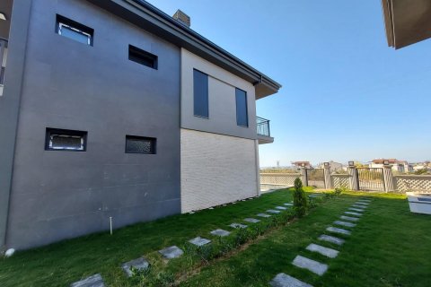 Продажа в Кушадасы, Айдыне, Турция, 200м2, №169502 – фото 10