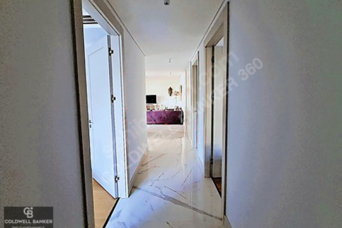 Продажа квартиры в Измире, Турция 2+1, 120м2, №185616 – фото 12