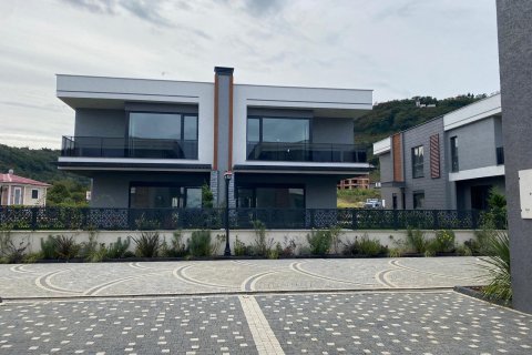 4+1 Villa  i Besikduzu, Trabzon, Tyrkiet Nr. 160374 - 4