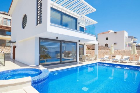 4+1 Villa i Kalkan, Antalya, Turkiet Nr. 178232 - 4