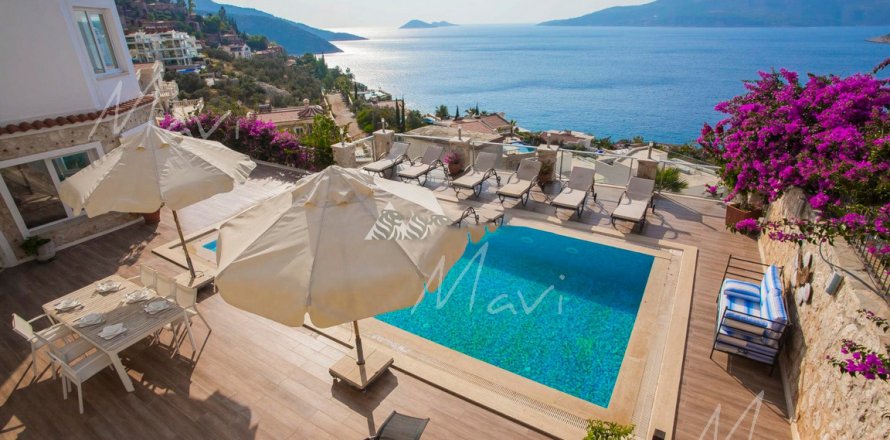 4+1 Villa  i Kalkan, Antalya, Tyrkiet Nr. 167525