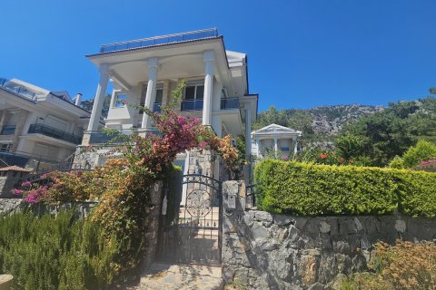 4+2 Villa  i Gocek, Mugla, Turkiet Nr. 194207