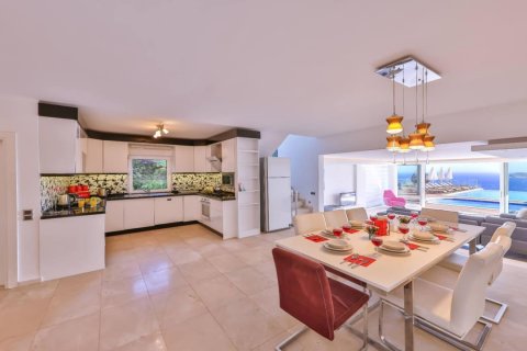4+1 Villa  i Kalkan, Antalya, Turkiet Nr. 178233 - 15