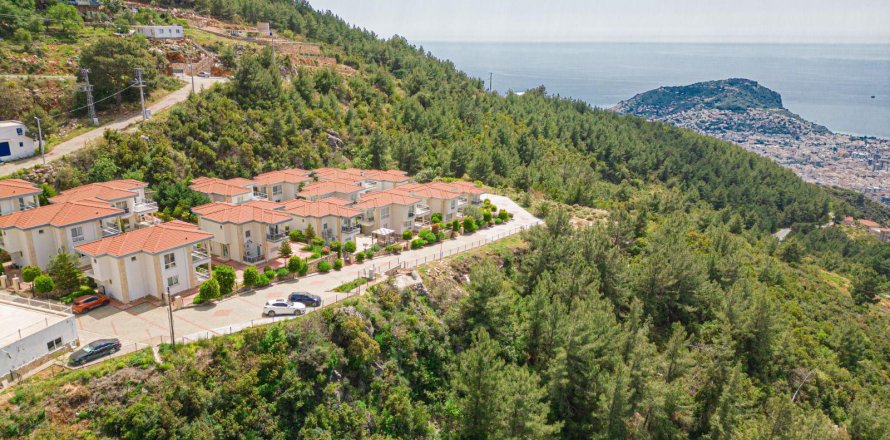 3+1 Villa  in Alanya, Antalya, Türkei Nr. 169298
