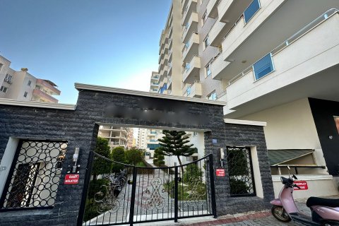 2+1 Lägenhet  i Mahmutlar, Antalya, Turkiet Nr. 161193 - 3