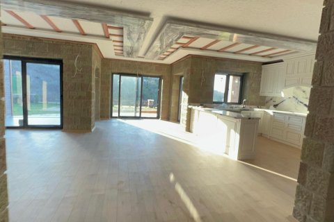 4+1 Villa  i Trabzon, Tyrkia Nr. 185625 - 5