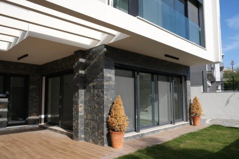 i Kusadasi, Aydin, Turkiet Nr. 169303 - 3