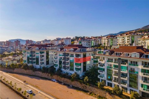 1+1 Lägenhet i Oba, Antalya, Turkiet Nr. 161338 - 3
