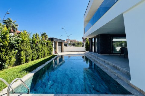 4+1 Villa  in Kemer, Antalya, Turkey No. 176394