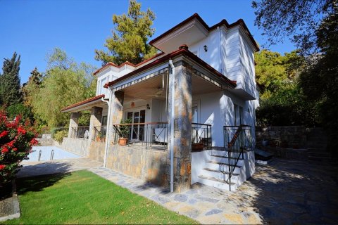 Продажа виллы  в Гёчеке, Мугле, Турция 4+1, 260м2, №194205 – фото 3