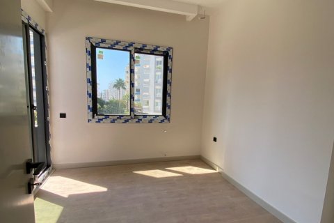2+1 Wohnung  in Mersin, Türkei Nr. 169315 - 6