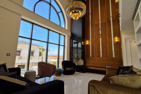 for sale  in Kusadasi, Aydin, Turkey, 4 bedrooms, 300m2, No. 169724 – photo 6