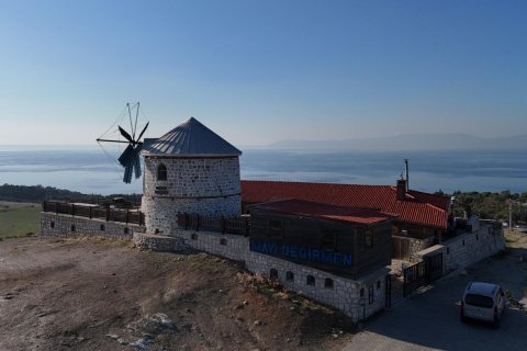 Кафе / ресторан  778м2 в Сеферихисаре, Измир, Турция №185048