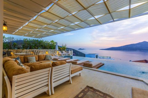 4+1 Villa  i Kalkan, Antalya, Turkiet Nr. 178236 - 17
