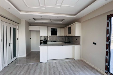 2+1 Leilighet i Mersin, Tyrkia Nr. 188120 - 3