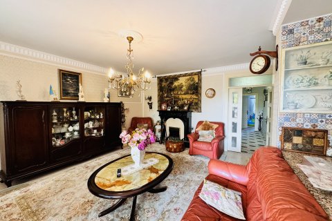 Продажа квартиры в Мерсине, Турция 2+1, 115м2, №177335 – фото 5