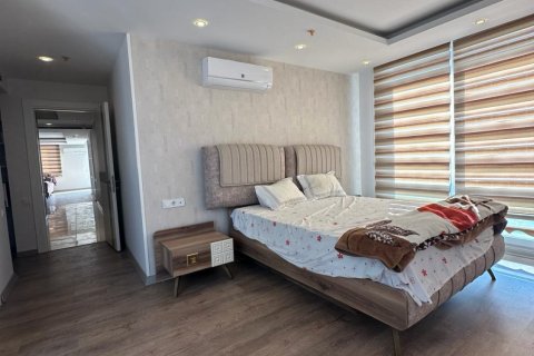 Apartment for sale  in Mersin, Turkey, 3 bedrooms, 200m2, No. 159784 – photo 12