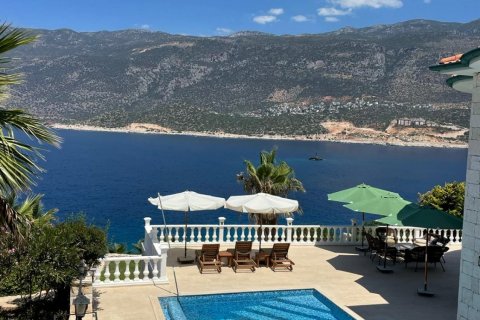 4+1 Villa  i Kas, Antalya, Turkiet Nr. 178102