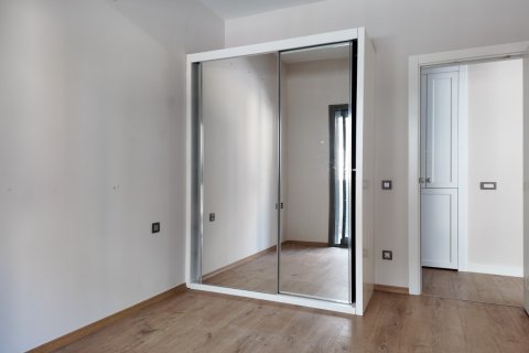 1+1 Wohnung in Izmir, Türkei Nr. 185375 - 13