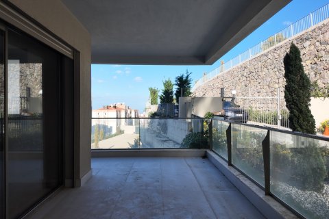 1+1 Wohnung in Izmir, Türkei Nr. 185375 - 14